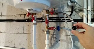 Установка накопительного водонагревателя в Кузнецке в октябре